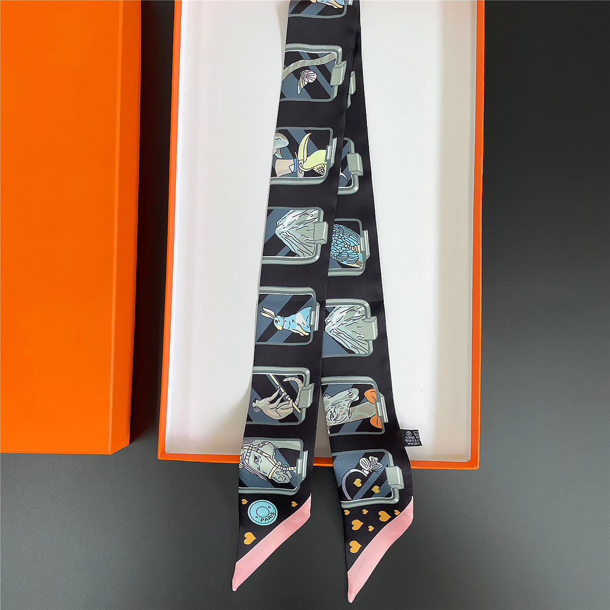 Brand Design Twill 100% Silk S - Luxury Bags Made recension och pris