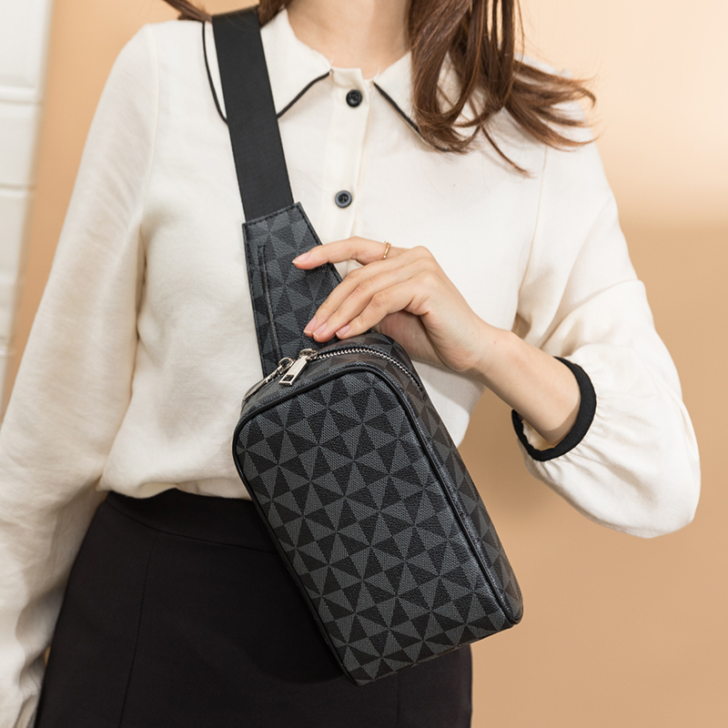 Luxury Fashion Chest Bags for  - Luxury Bags Sling recension och pris