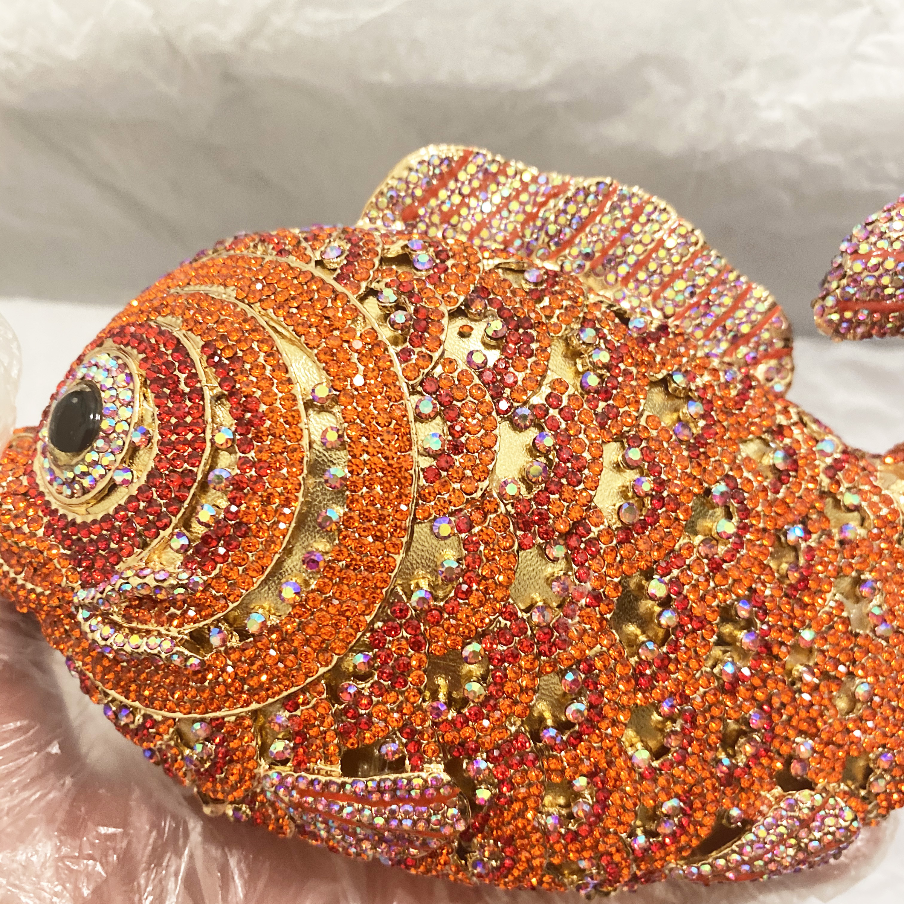 Red/Orange Fish Crystal Mini E - Luxury Bags And Accessories recension och pris