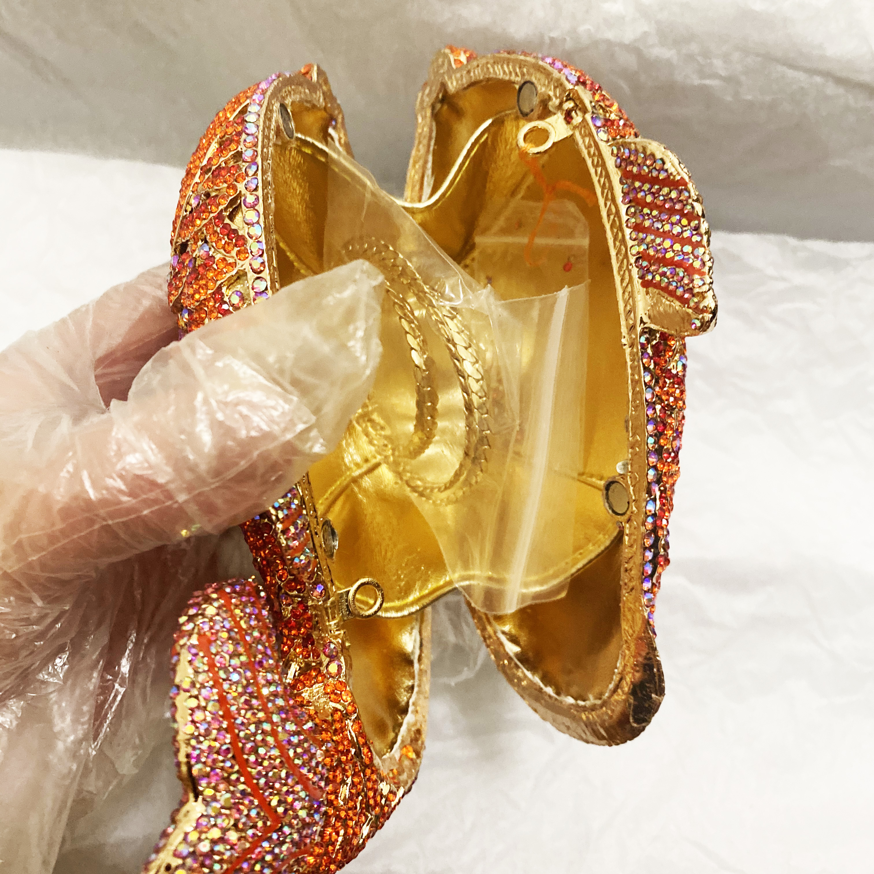 Red/Orange Fish Crystal Mini E - Luxury Bags And Accessories recension och pris