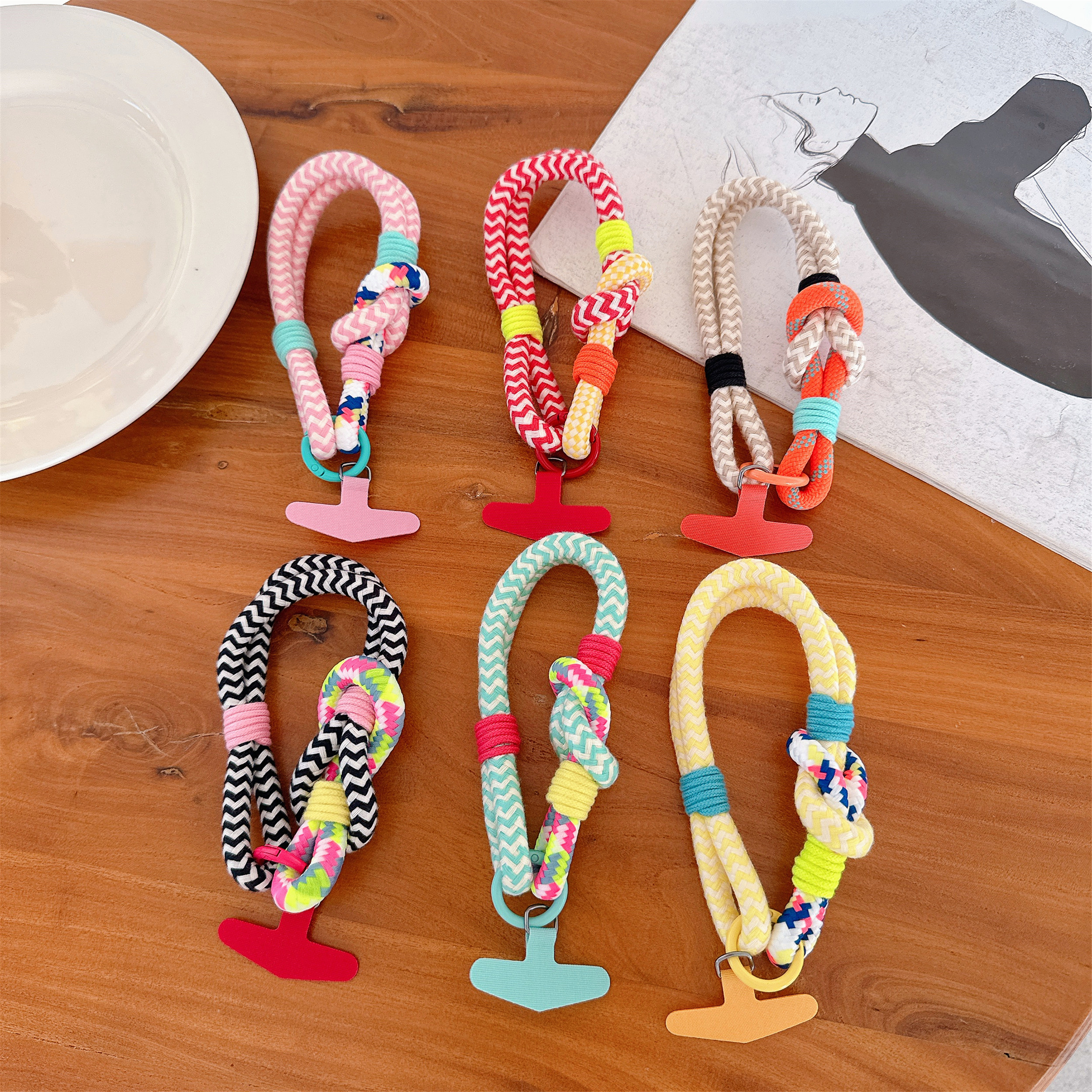 Keychains Contrast Color Key C - Luxury Bags And Accessories recension och pris