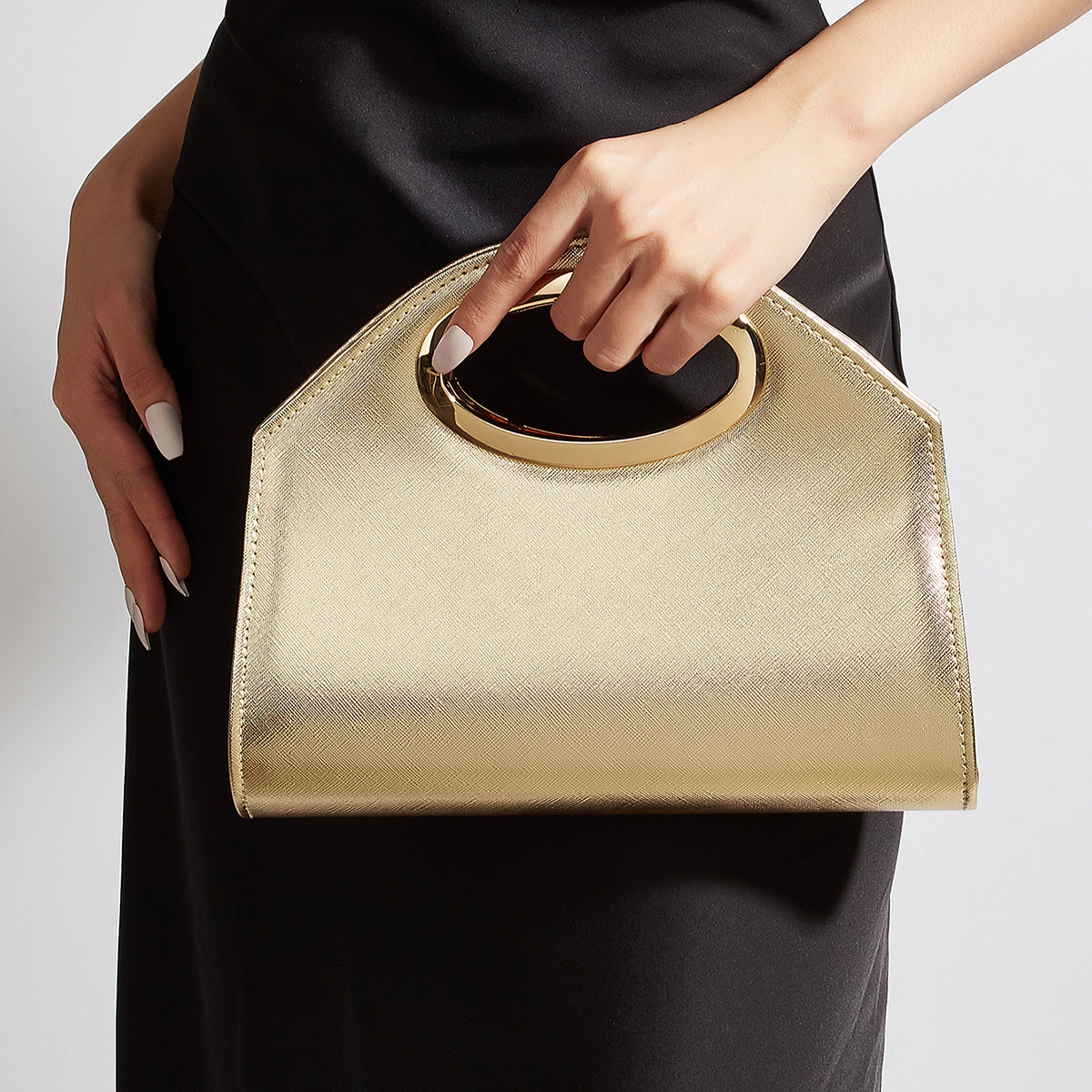 Women's Evening Bag, Gold Colo - Luxury Bags Office recension och pris