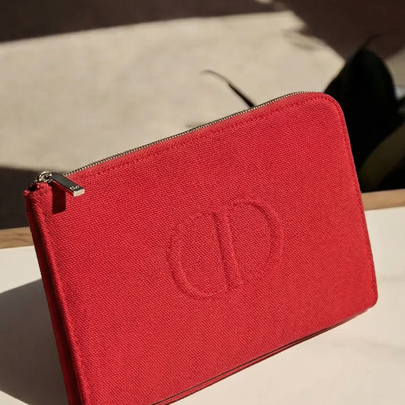 Dior’s Bag Red Large Capacity  - Luxury Bags Dior recension och pris