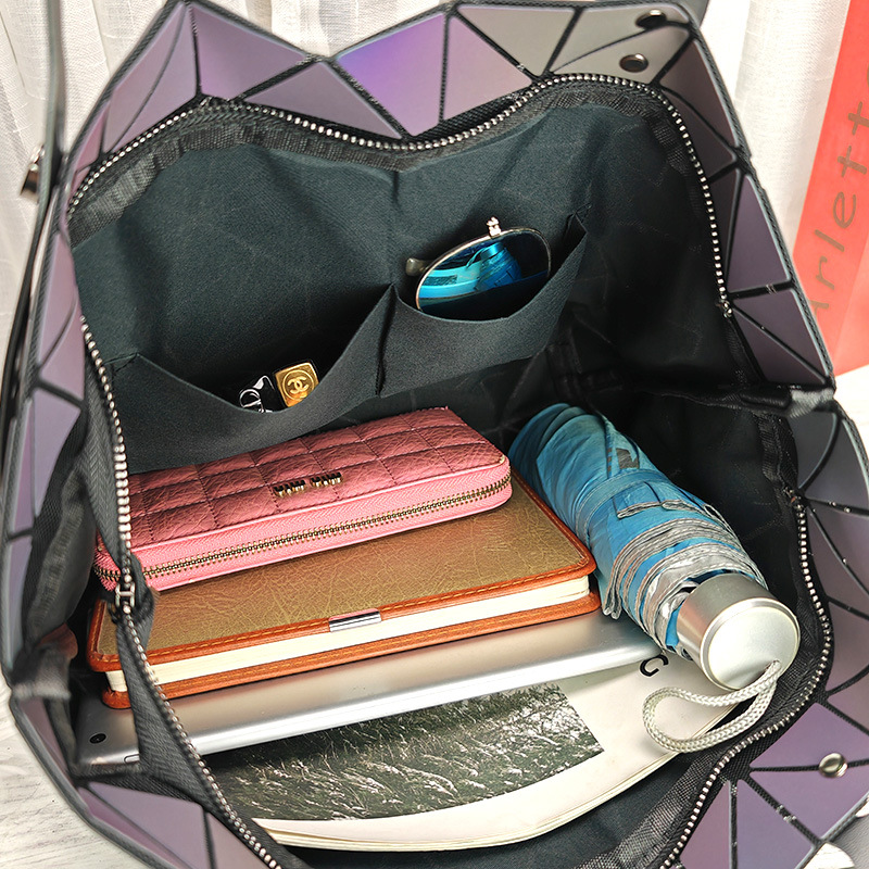 Summer 2026 Women's Geometric  - Luxury Bags For Summer recension och pris