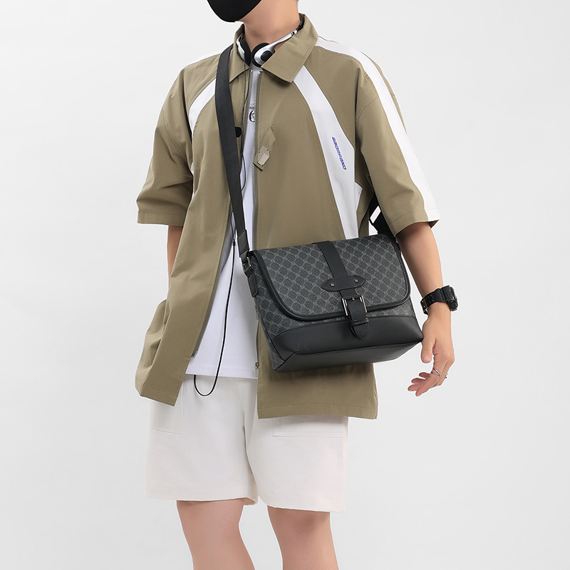 Business Leather Large Crossbo - Luxury Bags Sling recension och pris