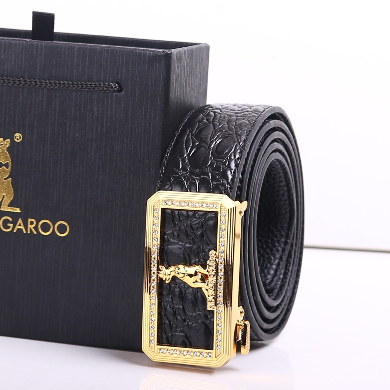 Luxury Gold Plated Rhinestone  - Luxury Bags And Shoes recension och pris