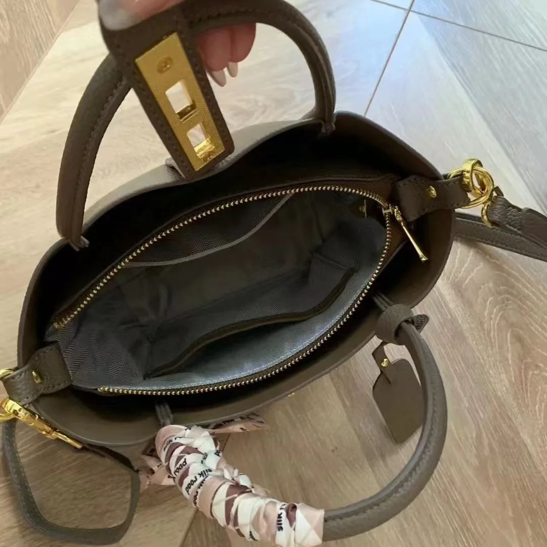 Hot Sell Fashion Versatile Gen - Luxury Bags Sell recension och pris